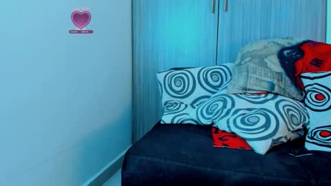 Snapshot of naughty_dominant chatting on October 25, 1:29 pm Miller online show from October 25, 1:29 pm