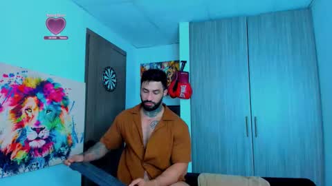 Snapshot of naughty_dominant chatting on October 28, 12:19 pm Miller online show from October 28, 12:19 pm