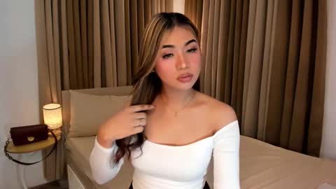 naughty_hunk_yuki online show from December 5, 7:17 am