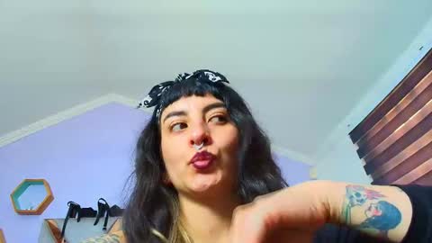 Snapshot of naughty_kittenm chatting on October 8, 7:55 pm Kitten online show from October 8, 7:55 pm