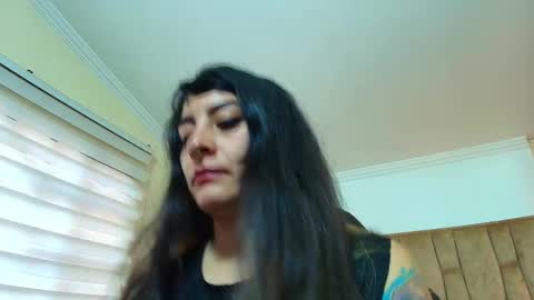 Snapshot of naughty_kittenm chatting on March 2, 11:39 am Kitten online show from March 2, 11:39 am