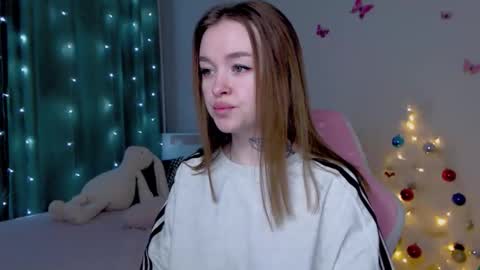 Snapshot of naughty_mablee chatting on January 8, 12:35 am Mable online show from January 8, 12:35 am