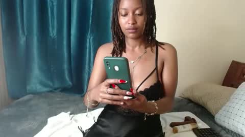 Snapshot of naughty_nurse2012 chatting on March 15, 11:55 pm naughty_nurse2012 online show from March 15, 11:55 pm