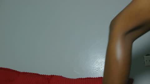 Snapshot of naughty_princess25 chatting on October 30, 3:57 pm sexxy online show from October 30, 3:57 pm