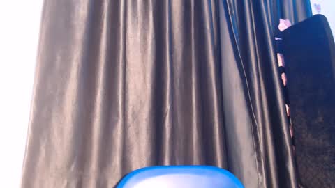 laura online show from April 3, 6:11 am