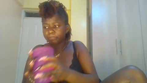 Snapshot of naughty_sluttygal chatting on October 23, 4:56 am Lydiah online show from October 23, 4:56 am