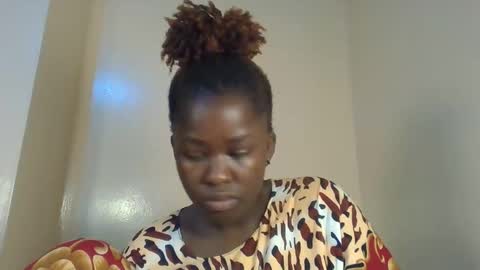 Snapshot of naughty_sluttygal chatting on October 30, 6:30 pm Lydiah online show from October 30, 6:30 pm