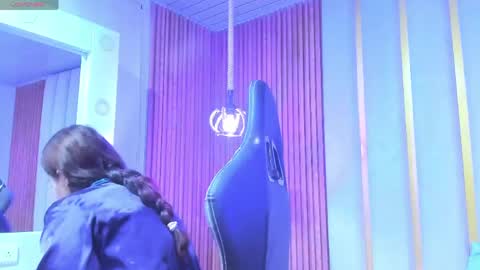 Stefany online show from May 10, 1:55 am
