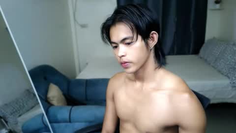 Loue online show from April 4, 12:24 pm