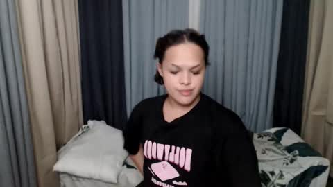 Snapshot of naughtychanell chatting on February 5, 11:20 pm naughtychanell online show from February 5, 11:20 pm