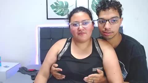 Snapshot of naughtycouplex_ chatting on March 31, 2:24 am ALICE AND HATTER online show from March 31, 2:24 am