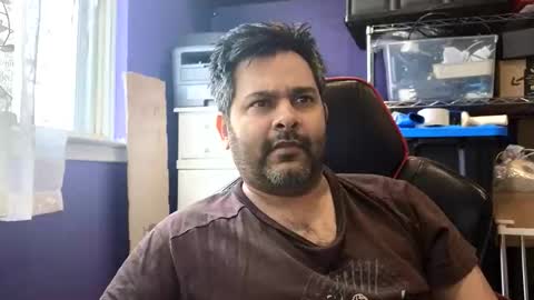 sakhtlaundaz online show from March 25, 2:01 pm