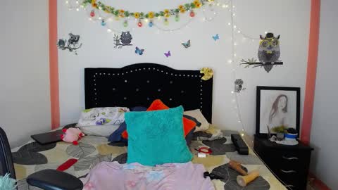 Snapshot of naughtygirl_mmm chatting on January 20, 10:26 pm Valeria online show from January 20, 10:26 pm