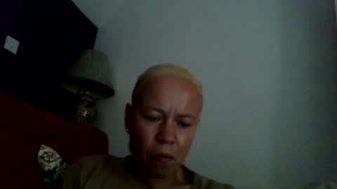 naughtyjennyblondeuk online show from July 23, 5:44 pm
