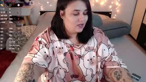 Chris online show from October 8, 6:22 am