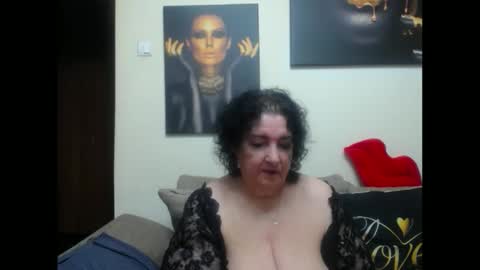 Snapshot of naughtykorin chatting on March 23, 10:03 pm korin online show from March 23, 10:03 pm