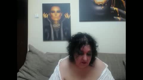 korin online show from May 13, 8:38 pm