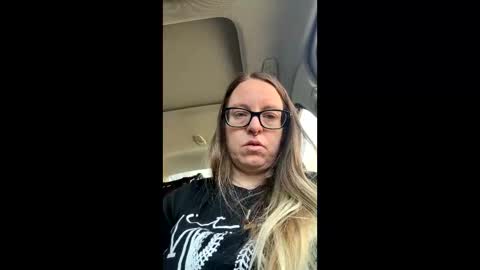 Snapshot of naughtylilkittten chatting on February 22, 6:50 pm naughtylilkittten online show from February 22, 6:50 pm