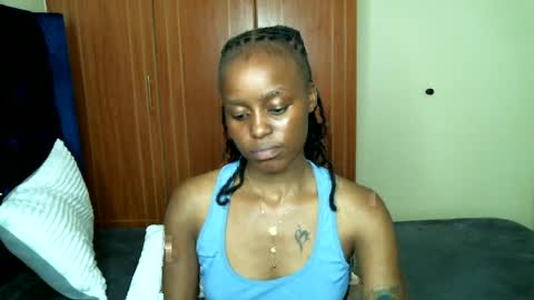 Snapshot of naughtyliz254 chatting on September 16, 7:37 pm naughtyliz254 online show from September 16, 7:37 pm