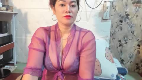 marvie mhavz online show from November 4, 1:27 am