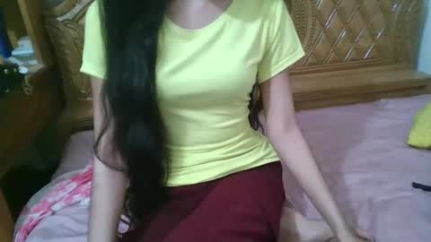 naughtymodhurima online show from March 9, 6:32 pm