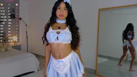 naughtynath_ online show from January 6, 3:05 pm