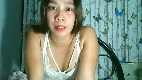 Snapshot of naughtynathalie2025 chatting on October 16, 12:44 am naughtynathalie2025 online show from October 16, 12:44 am