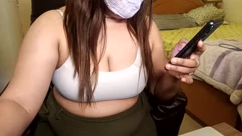 Snapshot of naughtynishi chatting on February 6, 9:01 am nishi online show from February 6, 9:01 am