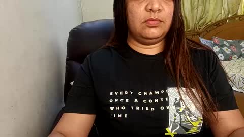 Snapshot of naughtynishi chatting on February 25, 10:47 am nishi online show from February 25, 10:47 am