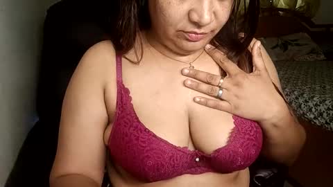 Snapshot of naughtynishi chatting on March 29, 10:48 am nishi online show from March 29, 10:48 am