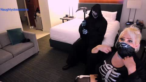 Aphroditecall me A for short online show from November 1, 6:59 am