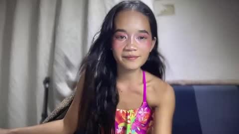 naughtyprincess0212 online show from June 21, 9:34 am