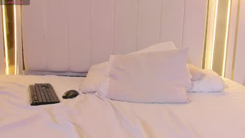 naughtyrose vc online show from April 28, 2:27 am