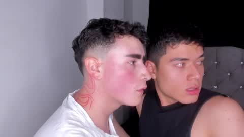 Snapshot of naughtysalomon chatting on January 9, 11:17 pm Salomon and Andy online show from January 9, 11:17 pm