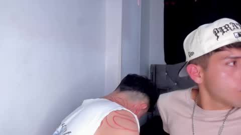 Snapshot of naughtysalomon chatting on February 27, 2:44 am Salomon and Andy online show from February 27, 2:44 am