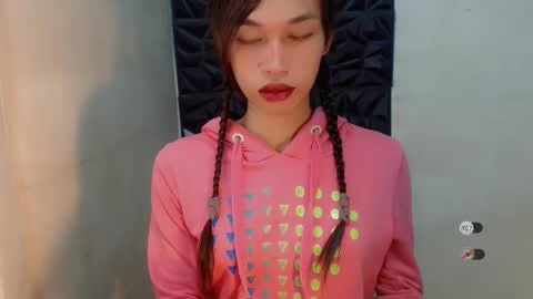 Celine online show from October 27, 5:33 am