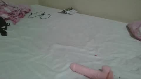 naughty online show from November 15, 8:05 pm