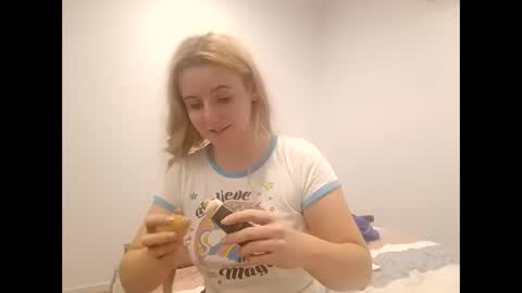 Snapshot of naughtyt333n chatting on April 8, 1:22 pm Naughty Jess online show from April 8, 1:22 pm