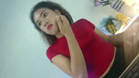 Snapshot of naughtywildvenice chatting on February 15, 4:34 pm naughtywildvenice online show from February 15, 4:34 pm