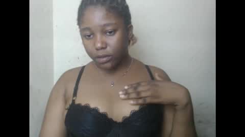 Snapshot of naughtyxpussyx chatting on September 20, 8:32 pm naughtyxpussyx online show from September 20, 8:32 pm
