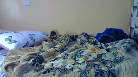 Snapshot of naughybigass chatting on February 9, 4:38 am naughybigass online show from February 9, 4:38 am