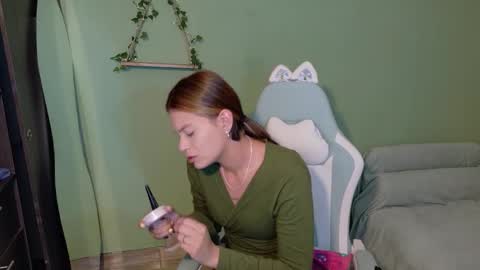 Snapshot of naugthy_muse chatting on January 10, 1:29 am sabrina online show from January 10, 1:29 am