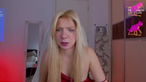 Nautica online show from March 29, 11:54 am