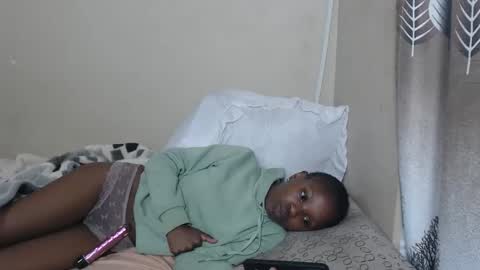 Snapshot of nawtylarissa_ chatting on October 29, 7:15 pm nawtylarissa_ online show from October 29, 7:15 pm