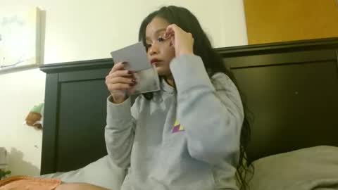 Mimi is dope    online show from November 26, 2:34 am