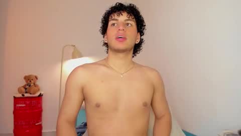 Snapshot of naxttan chatting on November 10, 7:29 am Natan online show from November 10, 7:29 am