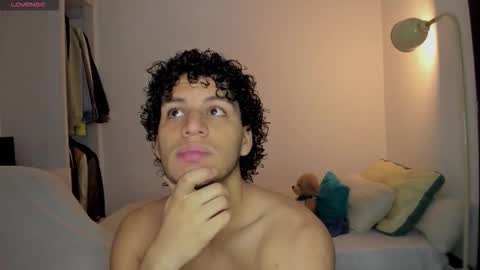 Snapshot of naxttan chatting on November 24, 8:25 am Natan online show from November 24, 8:25 am