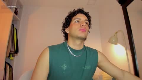 Snapshot of naxttan chatting on December 2, 9:43 pm Natan online show from December 2, 9:43 pm