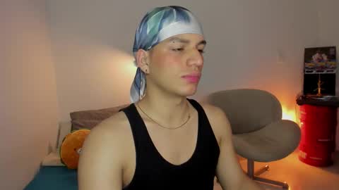 Snapshot of naxttan chatting on February 1, 5:50 am Natan online show from February 1, 5:50 am