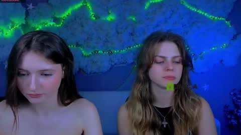 Snapshot of naya_may chatting on March 6, 10:23 am Naya online show from March 6, 10:23 am